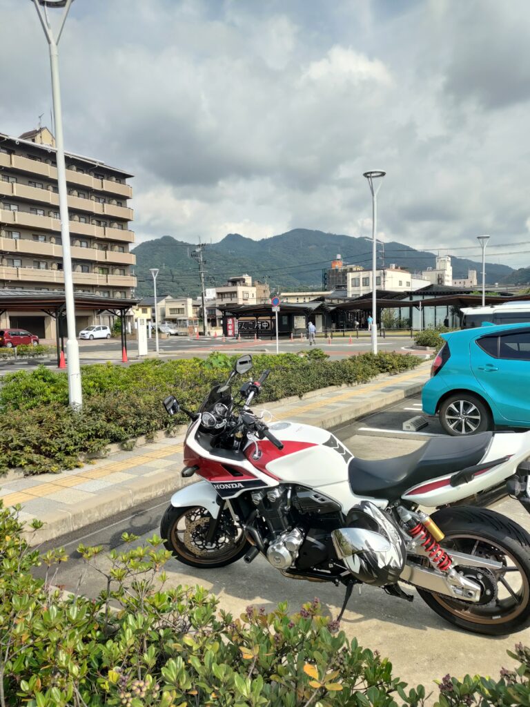 バイクに乗ると髪が乱れるのを防ぎたい 気ままライド カッツーリング